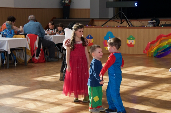 Maškarní ples za námi