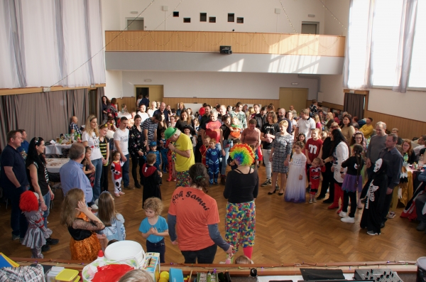 Maškarní ples za námi