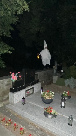 NOČNÍ SPANÍ VE ŠKOLE