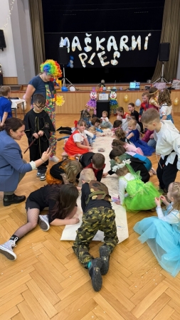 Maškarní ples se vydařil