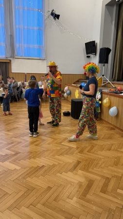 Maškarní ples se vydařil