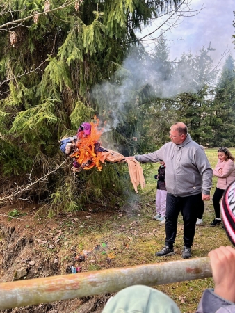 Vynášení Moreny – společná akce dětí z MŠ a ZŠ